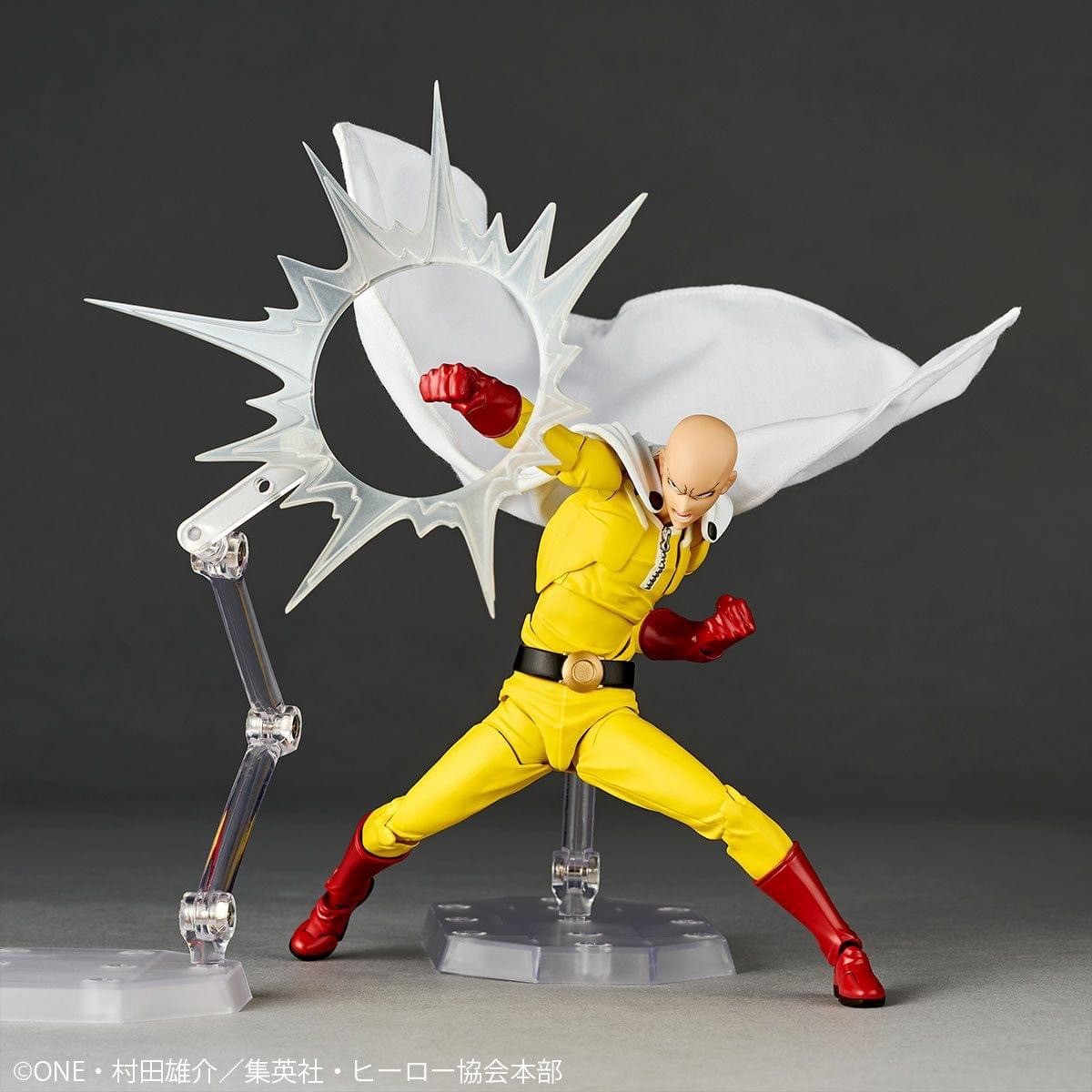 Pre-order : Revoltech Amazing Yamaguchi One-Punch Man Saitama by Kaiyodo