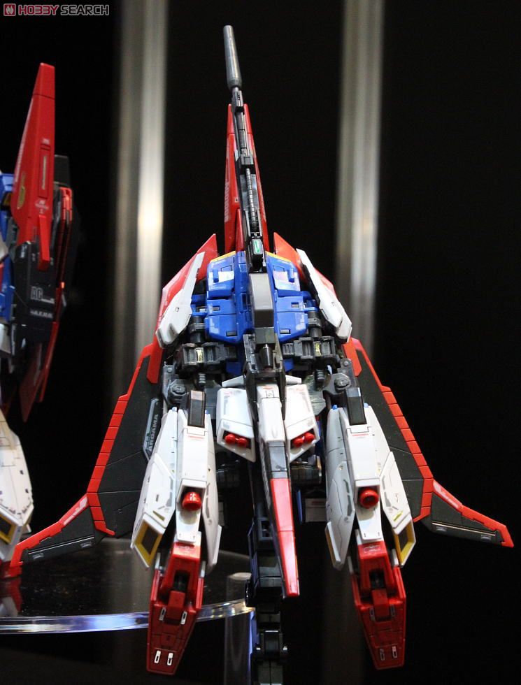 RG 1/144 MSZ-006 Zeta Gundam by Bandai