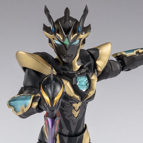 PRE-ORDER : S.H.Figuarts ULTRAMAN Z DEATHCIUM RISE CLAW