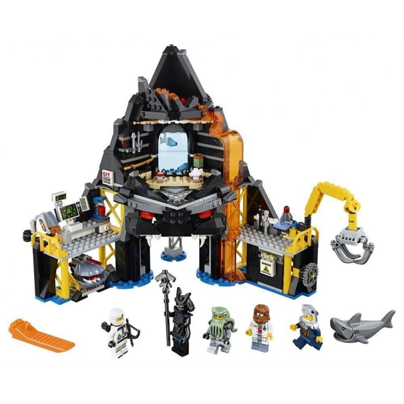 SY 966 Ninjago Garmadon’s Volcano Lair 689pcs