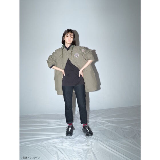PRE-ORDER : STRICT-G TAION "Mobile Suit Gundam" Mountain Parka Set