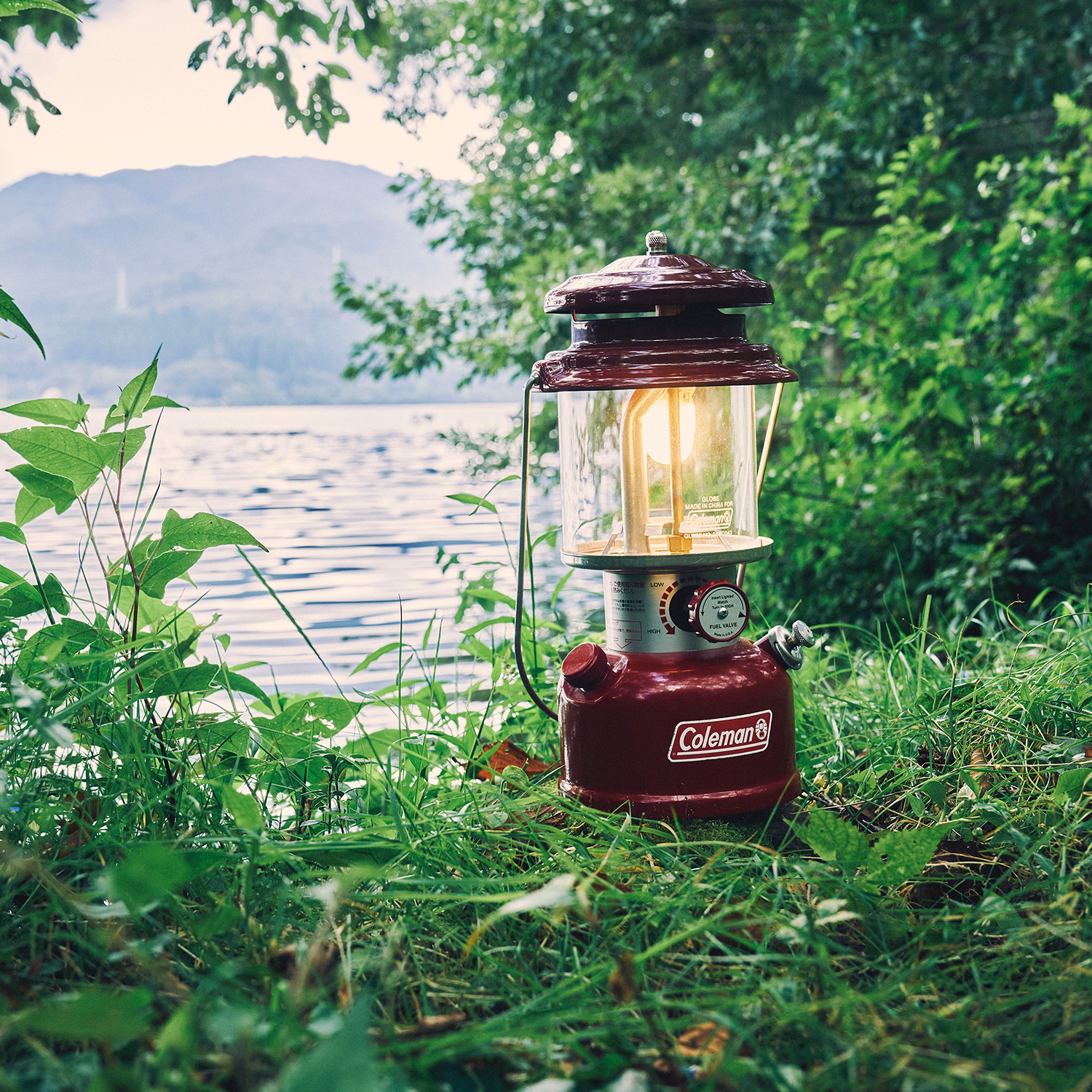 ตะเกียงน้ำมัน Coleman One mantle lantern 286A (Red)