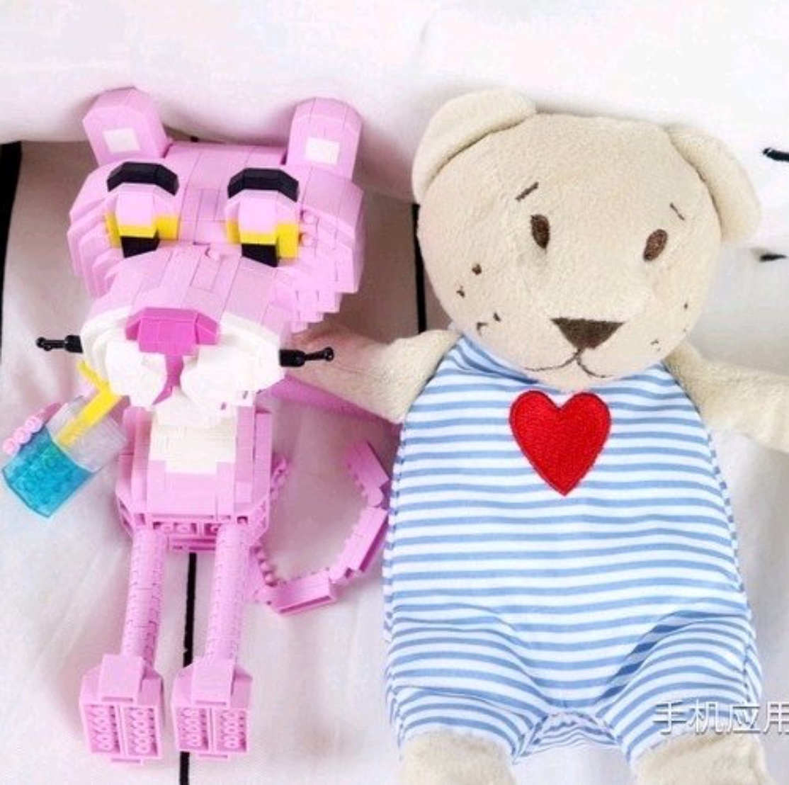 LOZ 9785 Pink Panther 2 in 1 890pcs