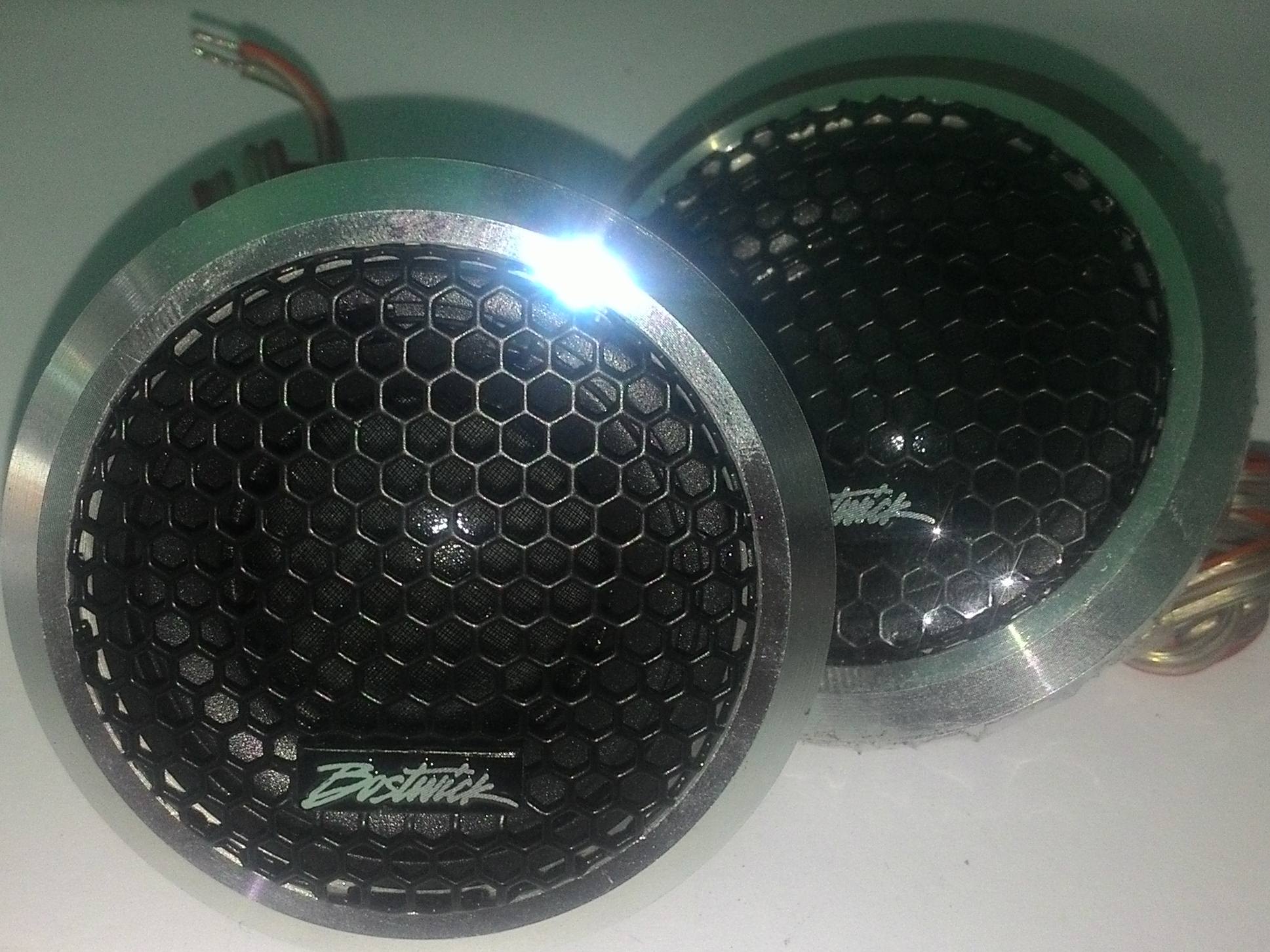 ลำโพงเสียงแหลม Bostwick (1 คู่)