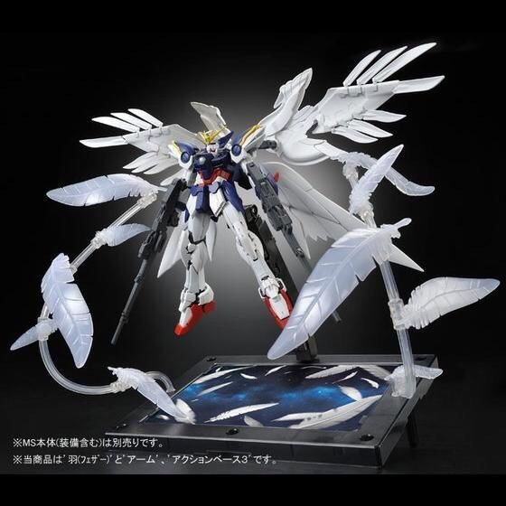 PRE-ORDER : RG 1/144 WING GUNDAM ZERO CUSTOM EW FEATHER EFFECT PARTS PLASTIC MODEL