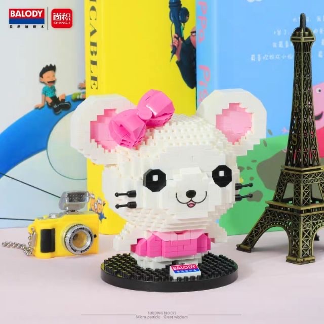 Balody 18124 Rat Girl 722pcs