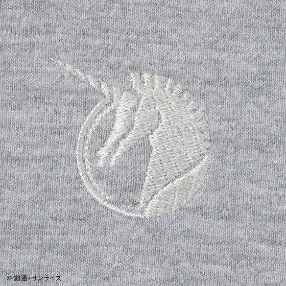 PRE-ORDER : Mobile Suit Gundam Mark Basic Line Embroidery T-shirt