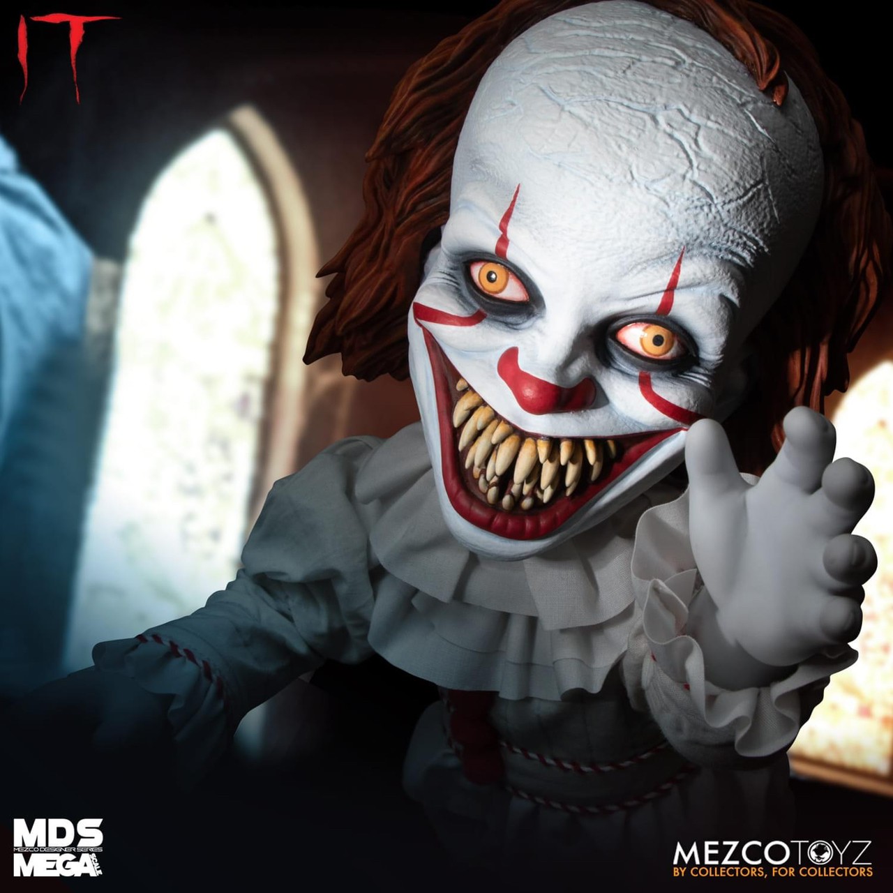 Pre-order : MDS MEGA SCALE IT: TALKING SINISTER PENNYWISE BY MEZCO TOYZ