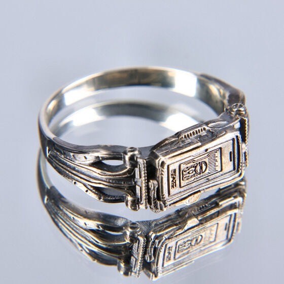 PRE -ORDER : Kamen Rider 555 20th Paradise Regained Faiz Driver NEXT Ring