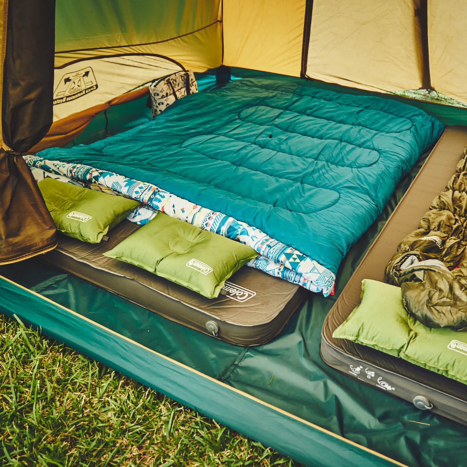 Coleman Camper Inflator Mat High Peak / Double