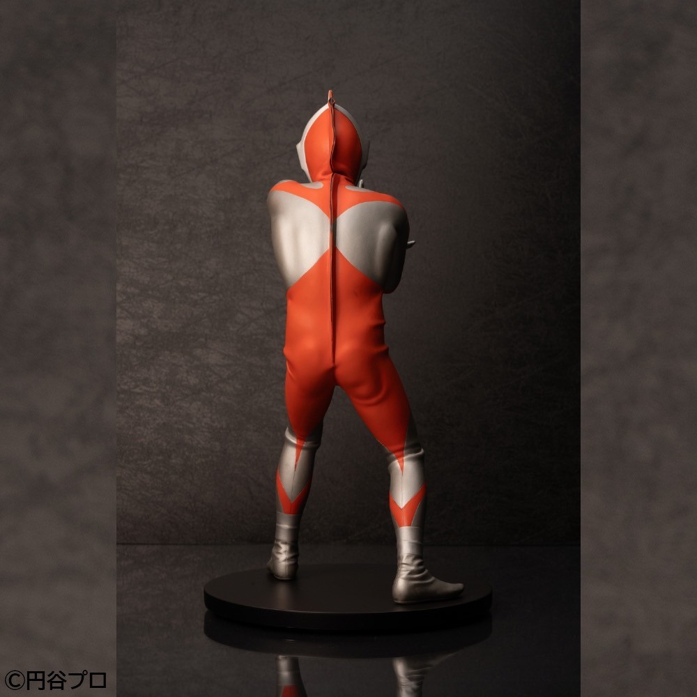 Pre-order : Tokusatsu's DNA STORE ProducT Ultraman (C Type) by Takashi Kinoshita by ADK emotions