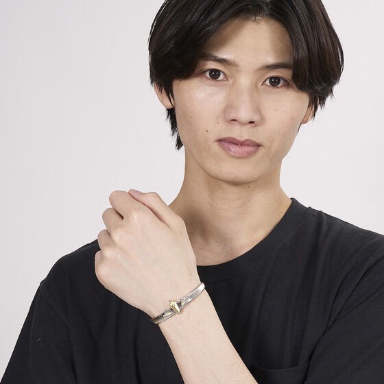 PRE-ORDER : Ultraman Taro 50th Anniversary King Bracelet Design Bangle