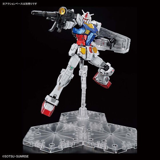 PRE-ORDER : GUNDAM FACTORY YOKOHAMA 1/100 RX-78F00 Gundam [Titanium Finish] Plastic Model