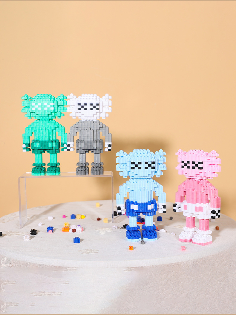 Haicaipin 17047-17050 Kaws