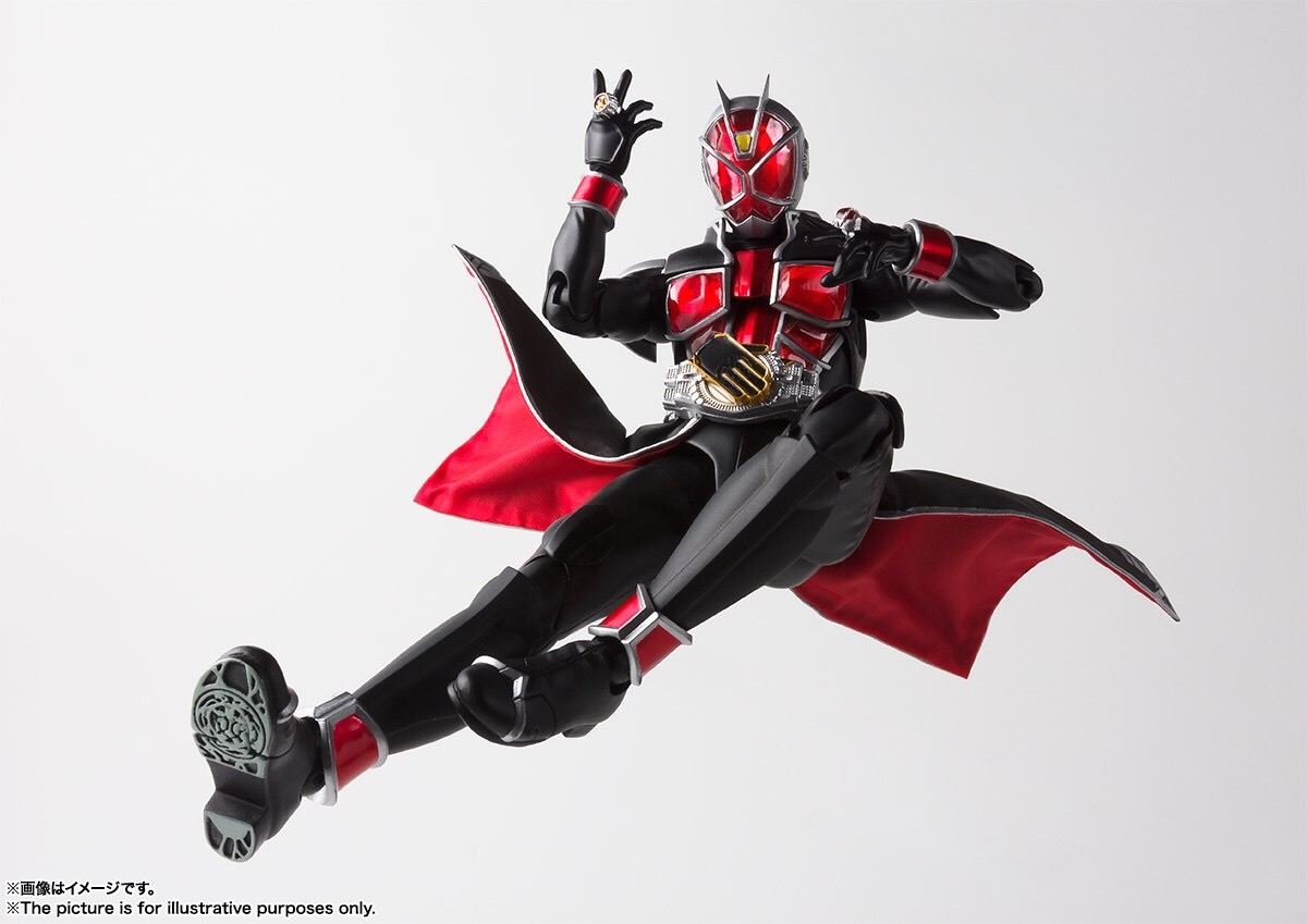 Pre-order : S.H.FIGUARTS (SHINKOCCOU SEIHOU) KAMEN RIDER WIZARD FLAME STYLE