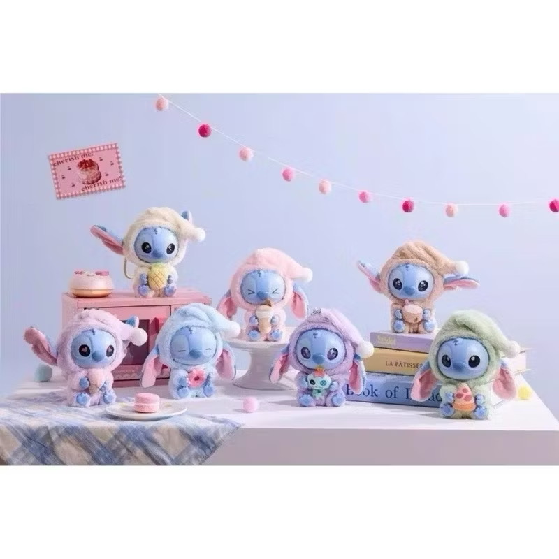 ตุ๊กตาพวงกุญแจ Disney - Lilo & Stitch - Eat Something Before Sleep Series Plush Keychain by Miniso