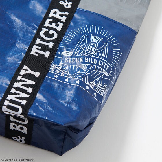 PRE-ORDER : ONOFFY FREE × TIGER & BUNNY 2 Laminate Bag