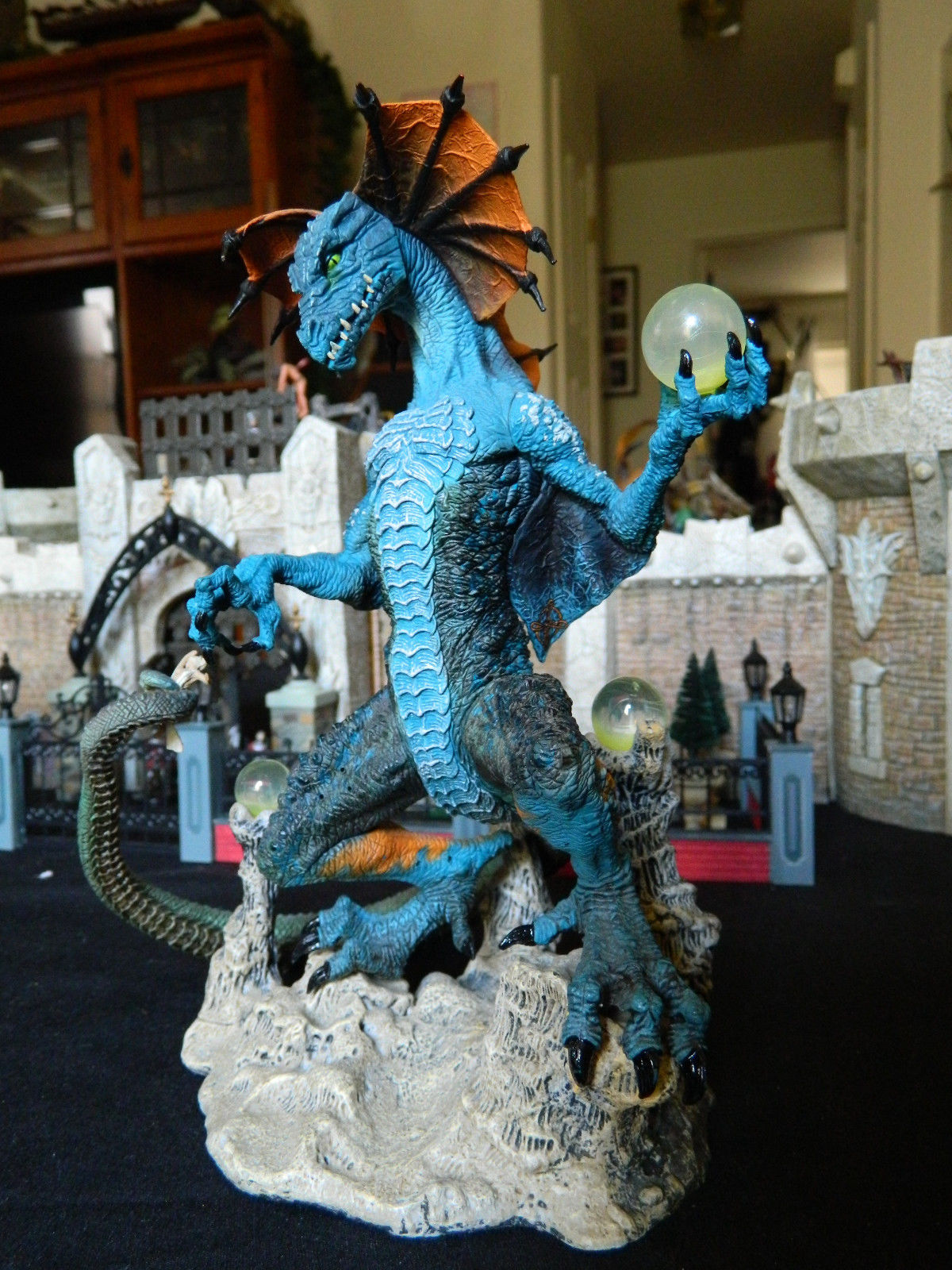 Dragon Series 5 - Sorcerer Dragon