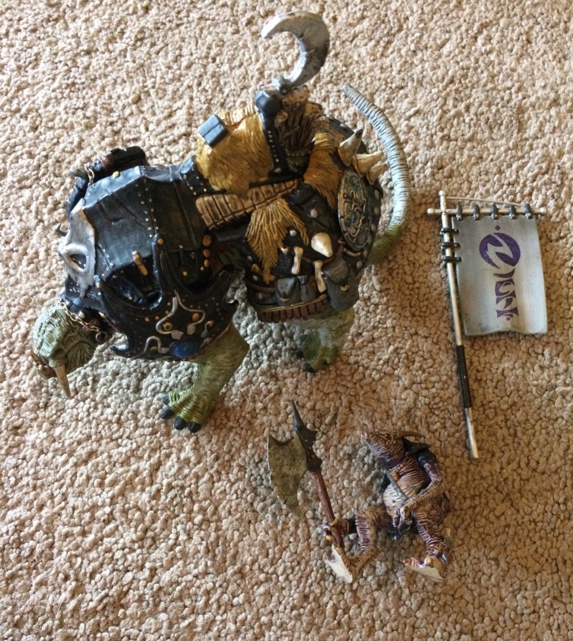 Spawn Series 14 - Dark Ages 2 - Iguantus and Tuskadon