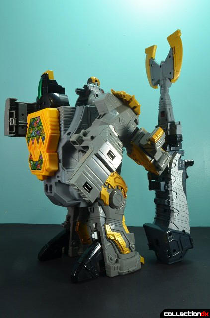 Zyuden Sentai Kyoryuger DX Gigant Buragi-oh by Bandai