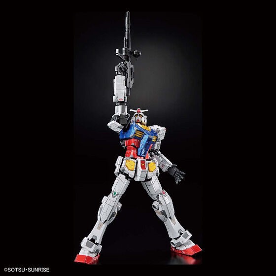 PRE-ORDER : GUNDAM FACTORY YOKOHAMA 1/100 RX-78F00 Gundam [Titanium Finish] Plastic Model