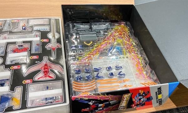 DX SOUL OF CHOGOKIN Volt in Box Voltes V by Bandai (มีกล่องน้ำตาล)(มีเสียง)