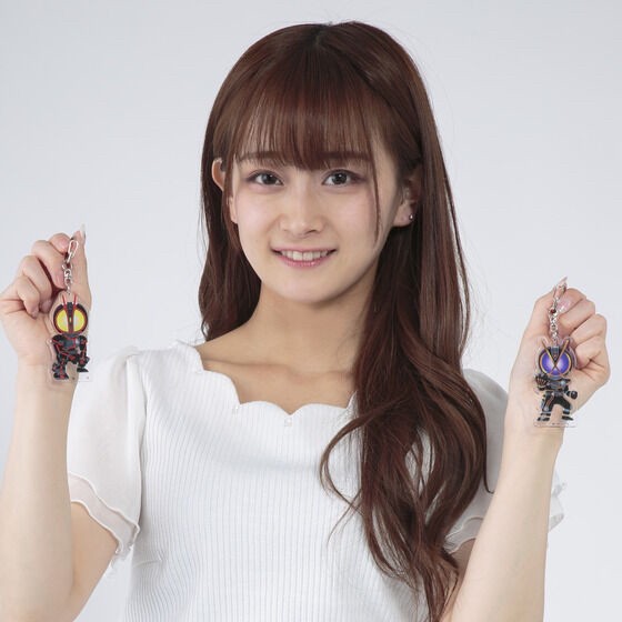 PRE-ORDER : Kamen Rider 555 Deformed Acrylic Charm