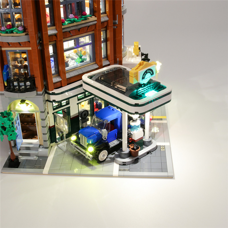 Lion King 180138 Corner Car Repair Station 2876pcs