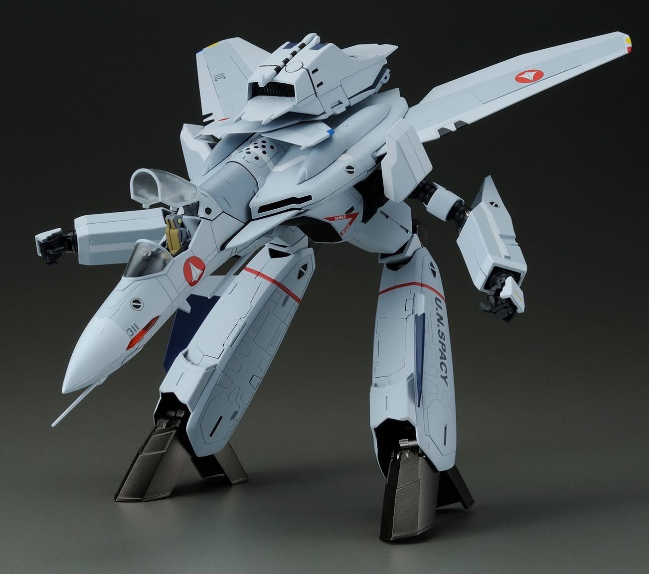 Pre-order : 1/60 Completely Transformed VF-0A Phoenix Shin Kudo Boarding Machine by Arcadia (Reissue)