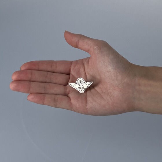 PRE-ORDER : Kamen Rider Gotchard Pin Badge