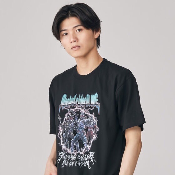 PRE-ORDER : Toei Hero T-shirt Kamen Rider Blade American Comic Style Design