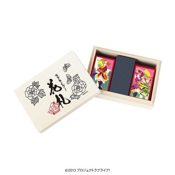 PRE-ORDER : Character Toy Love Live! μ's Premium Hanafuda <Regular Edition>