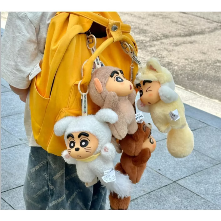 ตุ๊กตาพวงกุญแจ Crayon Shinchan Big Tail Series Plush Pendant Keychain by 52Toys