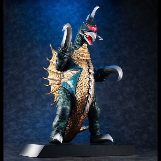 PRE-ORDER : UA Monsters Gigan (1972)