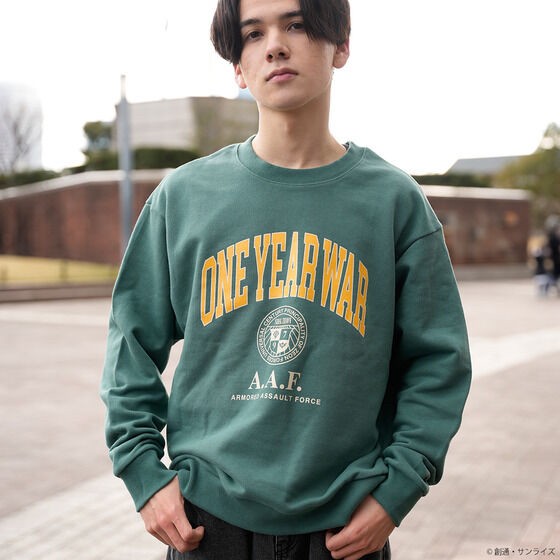 PRE-ORDER : STRICT-G "Mobile Suit Gundam" College Logo Trainer