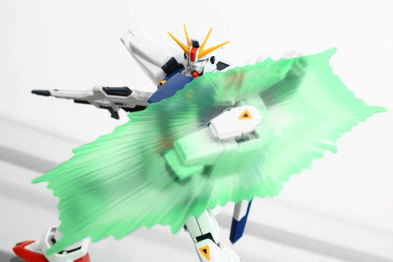 MG 1/100 Gundam F91 by Bandai