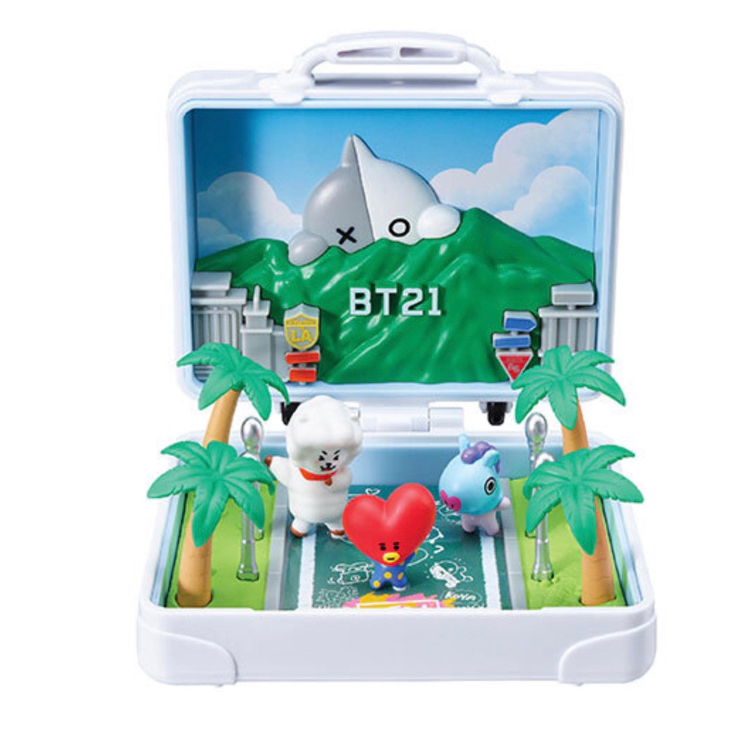 Bt21 World Tour / Stage by Line Friends