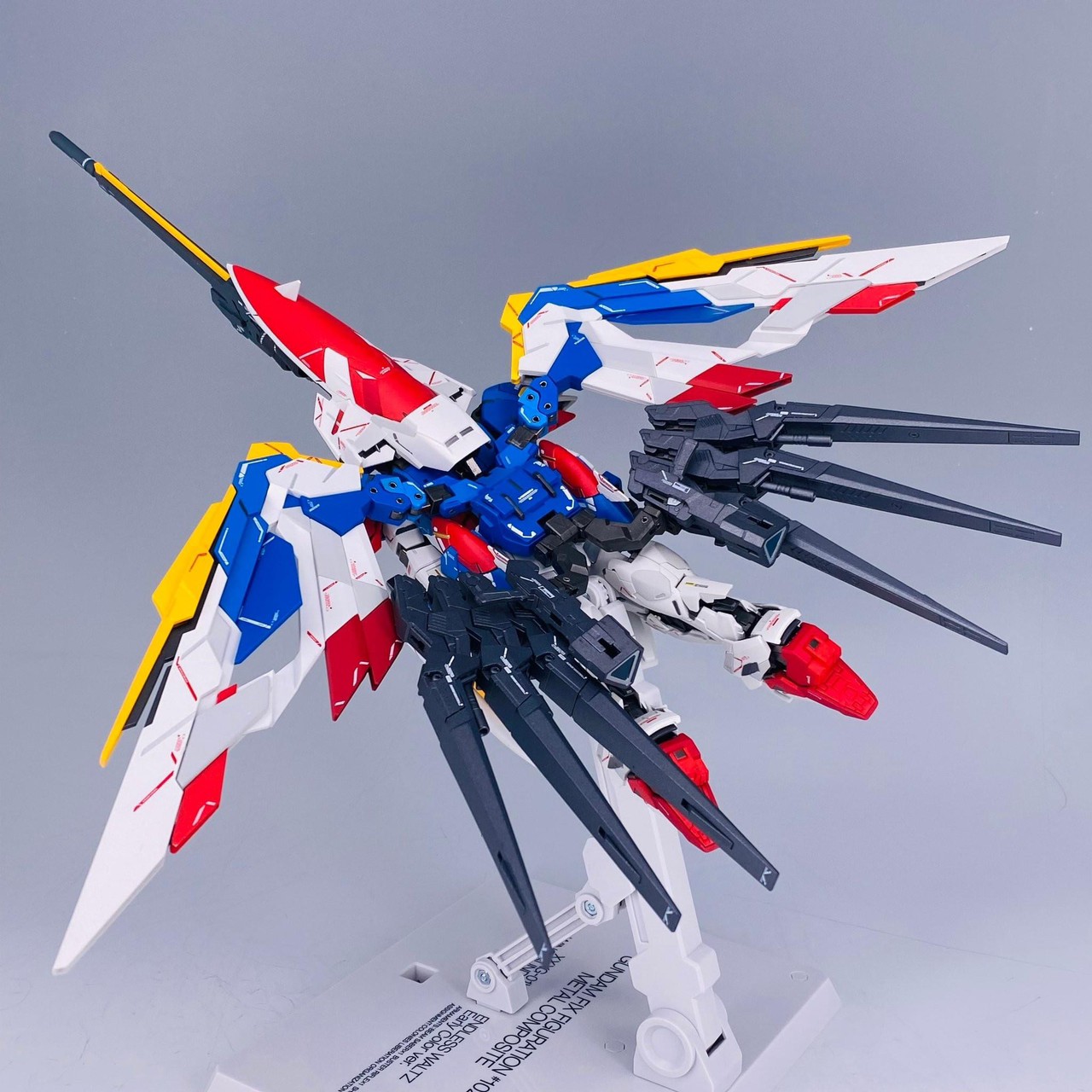 Gundam Fix Figuration Metal Composite Wing Gundam EW Early Color Ver. by Premium Bandai (Lot JP มีกล่องน้ำตาล)