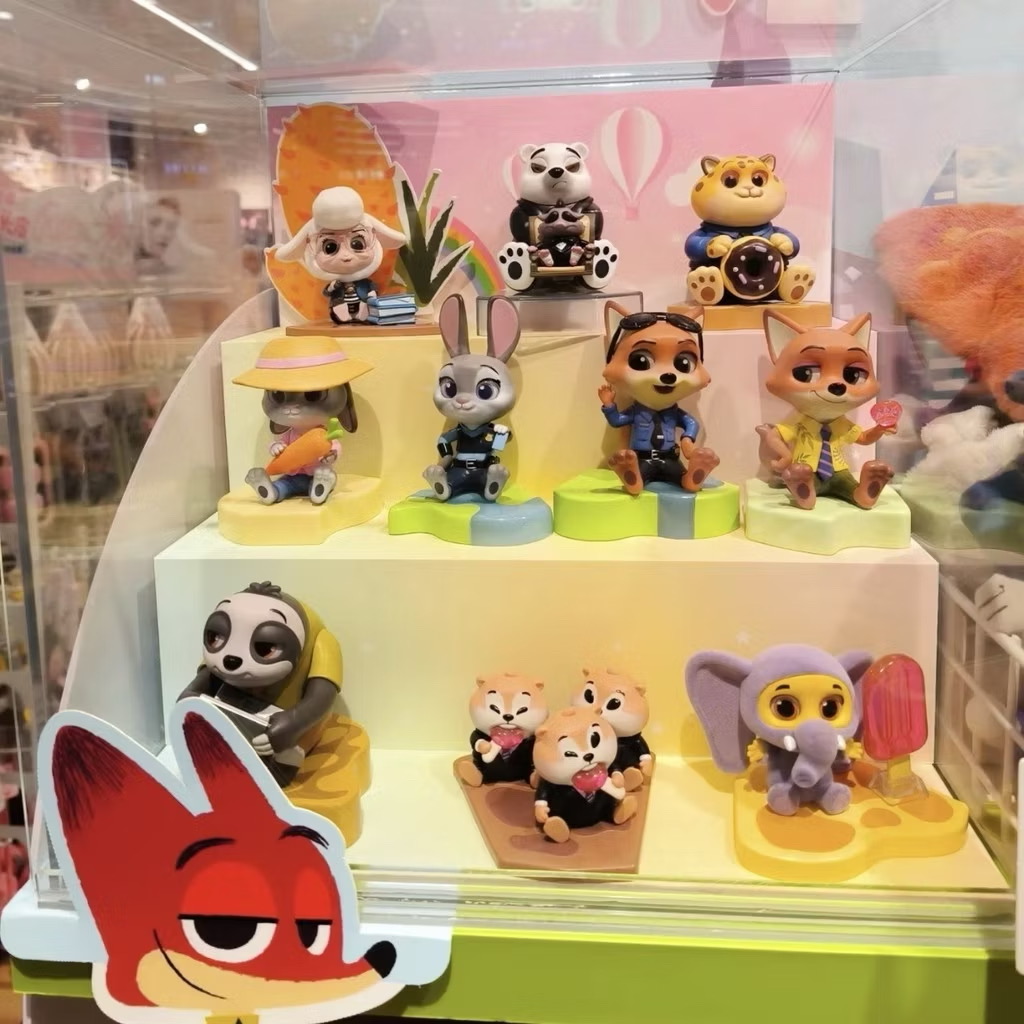 โมเดลได้ 1ตัว Disney - Zootopia - Sit Nicely Series by Miniso