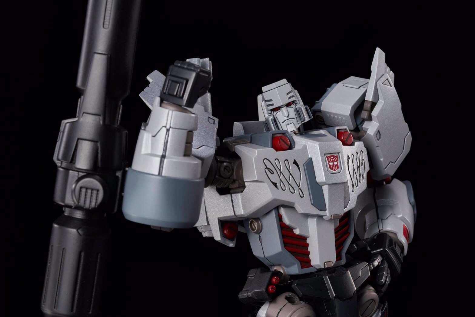 Pre-order : Plastic Model Kit: (Furai Model) Megatron IDW (Autobot ver.) by SEN-TI-NEL