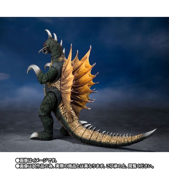 PRE-ORDER : S.H.MonsterArts Gigan (1972)