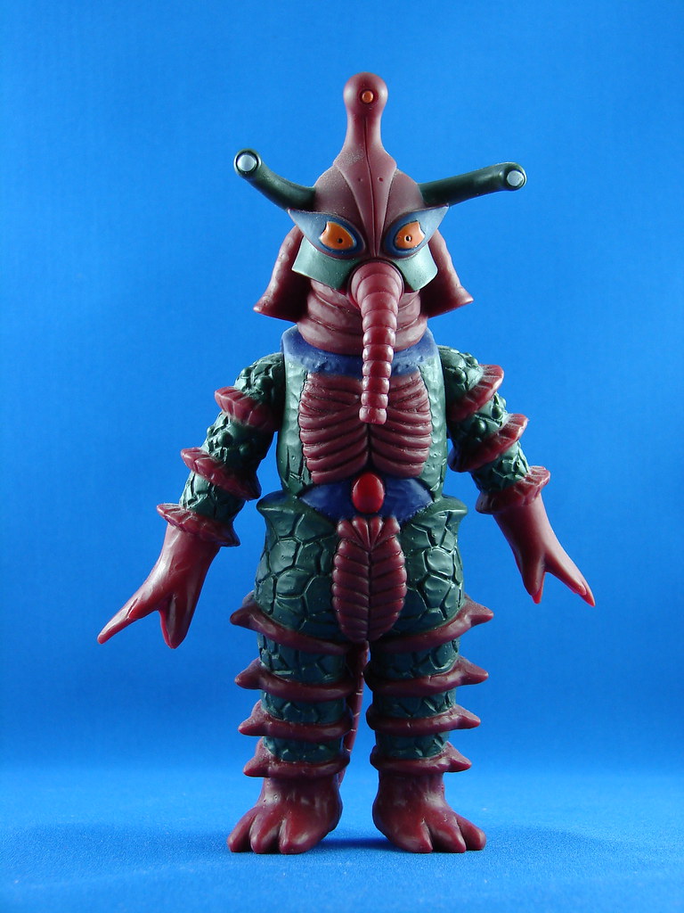 Ultra Monster Series - Ultraman Ace No.19 Alien Hipporito 7” by Bandai