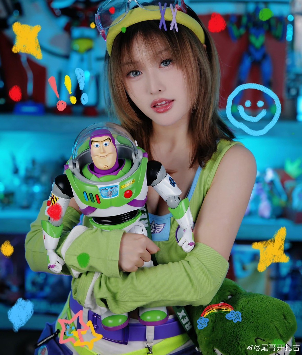 Pre-order : Life-Like Interactive Toy Story Buzz Lightyear (Real Life Real Joy Version) by Robosen