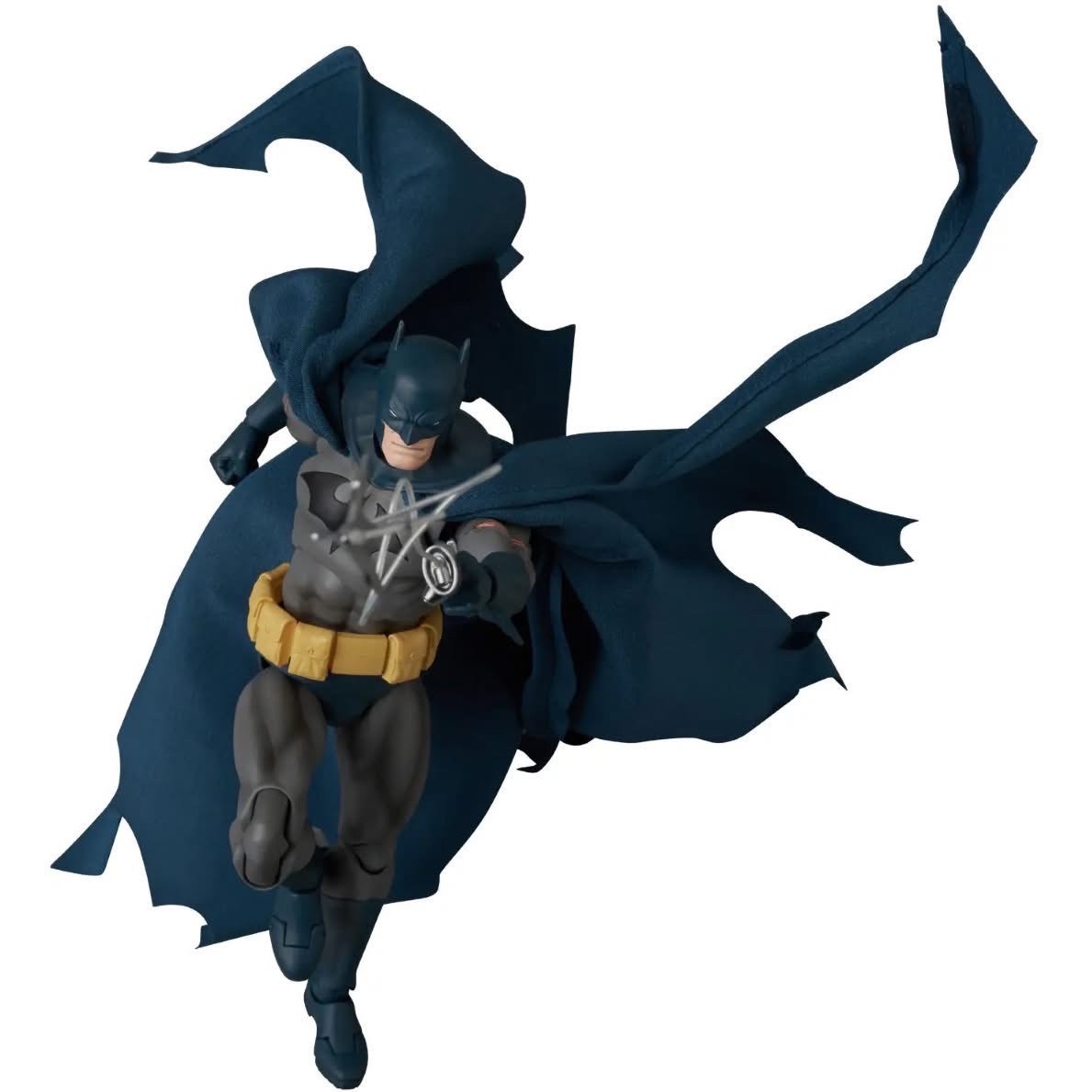 Pre-order : MAFEX Batman Damage Ver. (Batman: Hush Ver.) by Medicom Toy