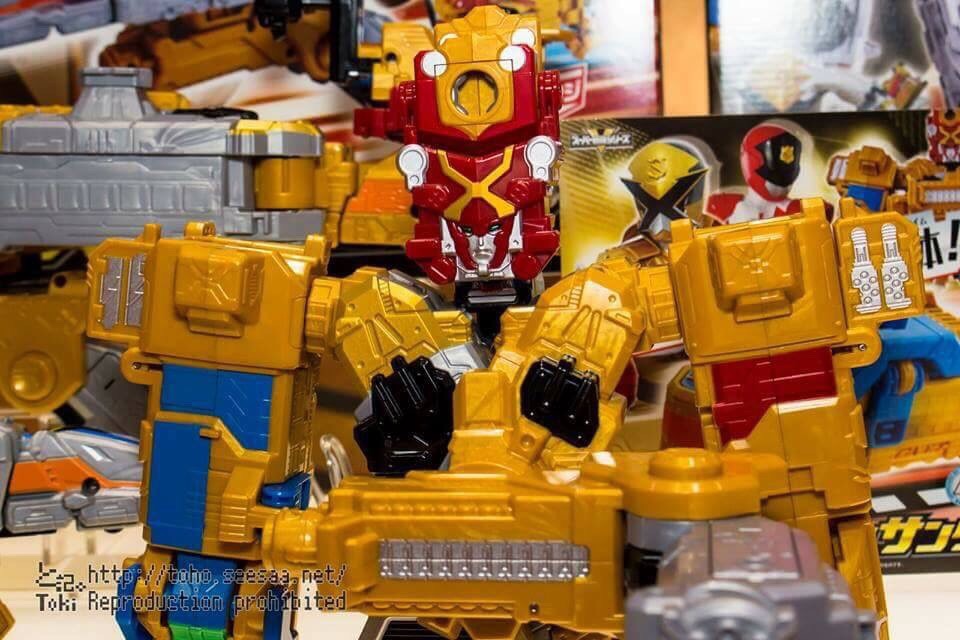 Kaitou Sentai Lupinranger VS Keisatsu Sentai Patranger - VS Vehicle Series X Combine DX X Emperor Set by Bandai