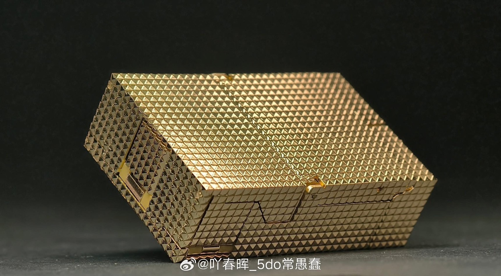 Gold Lightan Model Kit (with Alloy Parts) by Shohoriku Limited