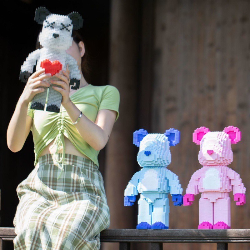 Haicaipin 57041 Bearbrick 2588pcs (มีไฟ)