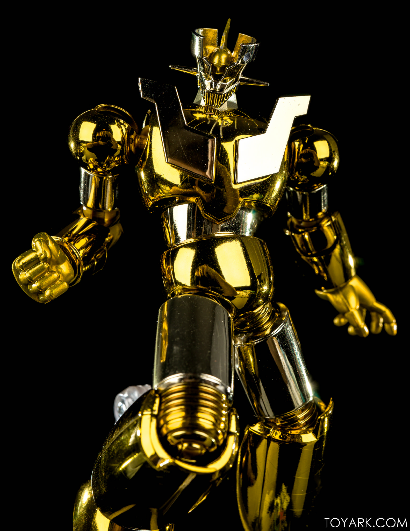 Super Robot Chogokin Shin Mazinger Z Gold Ver. Tamashii Nations 10th Anniversary World Tour Exclusive by Bandai