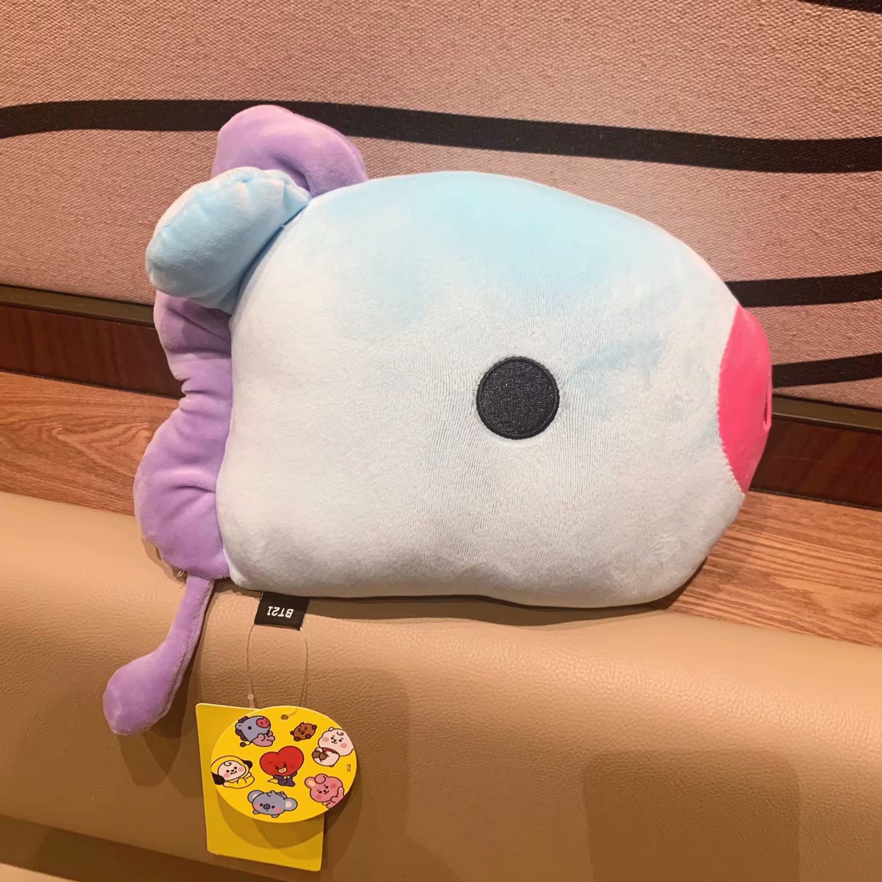 หมอนรองคอ BT21 ติดเบาะรถ/เก้าอี้