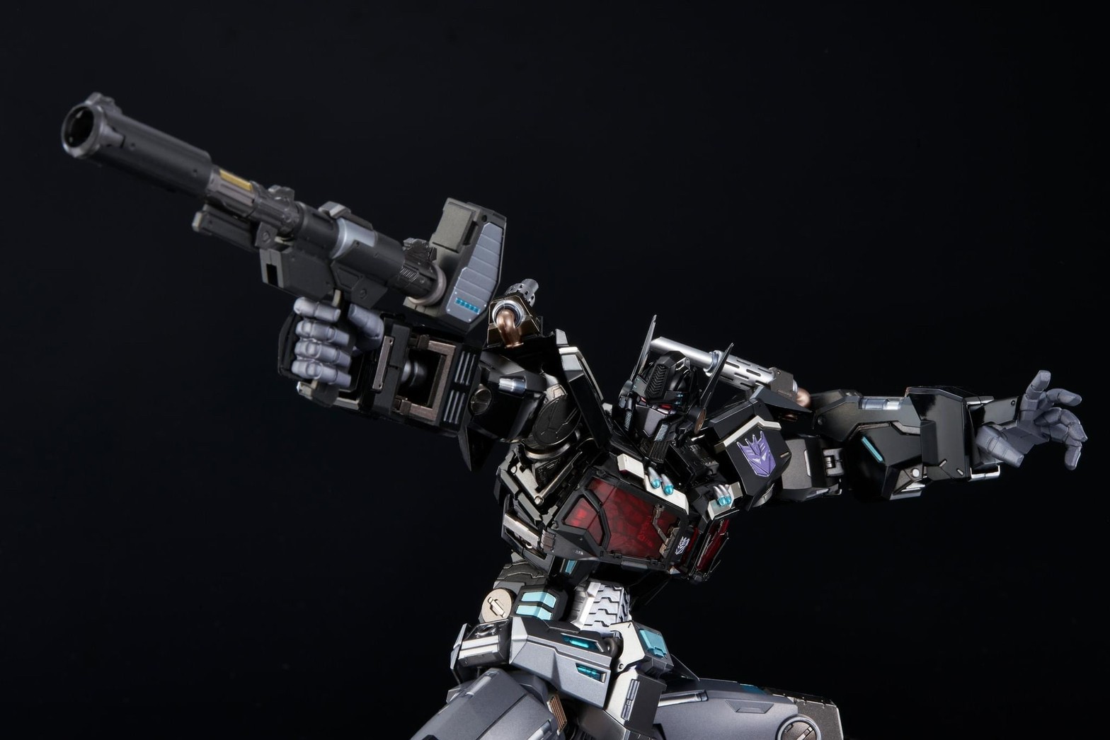 Transformers - [Kuro Kara Kuri] Nemesis Prime by Flame Toys (LIMITED 1,800 pcs Worldwide)